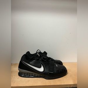 Nike Romaleos 2 lifters
